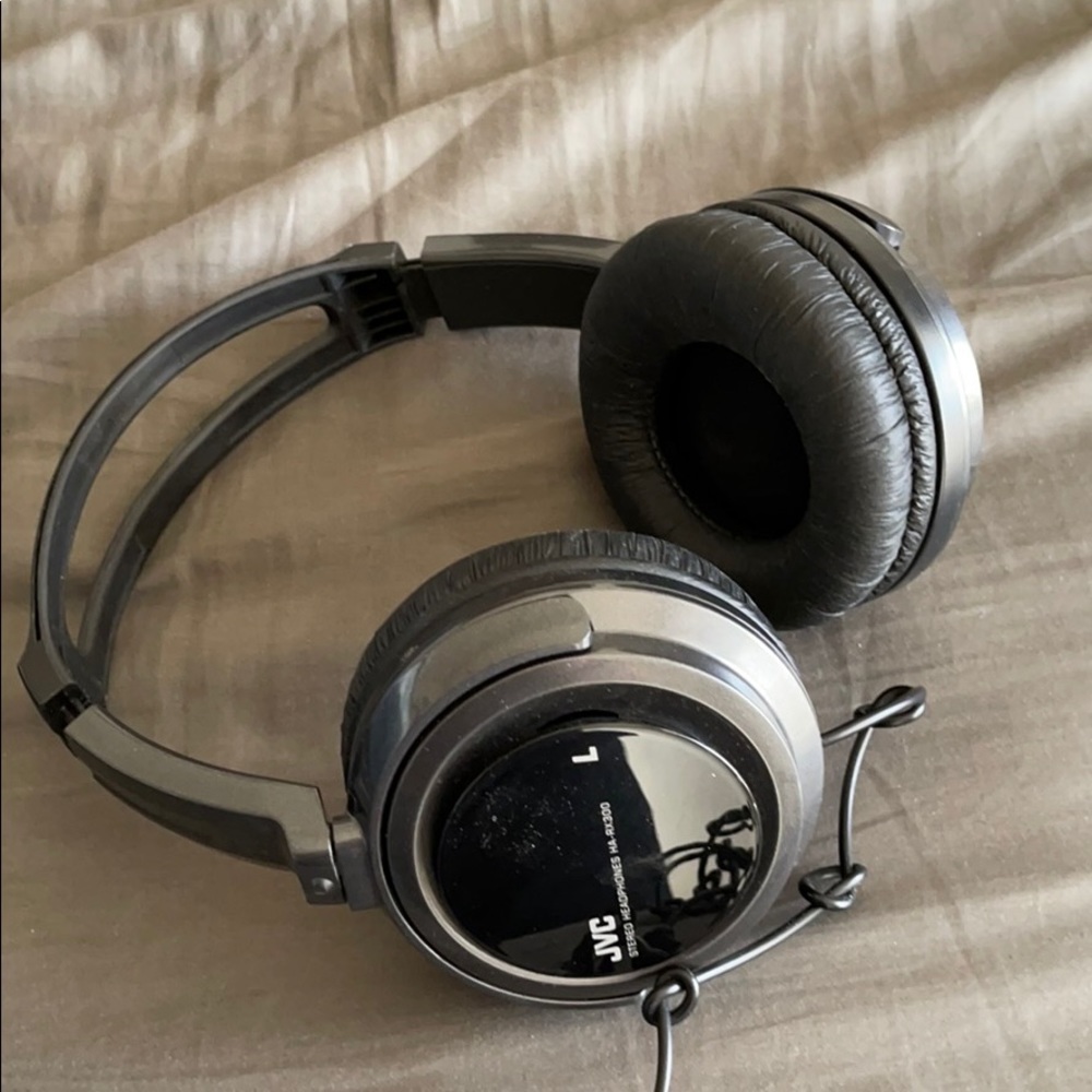 Jvc studio headphones